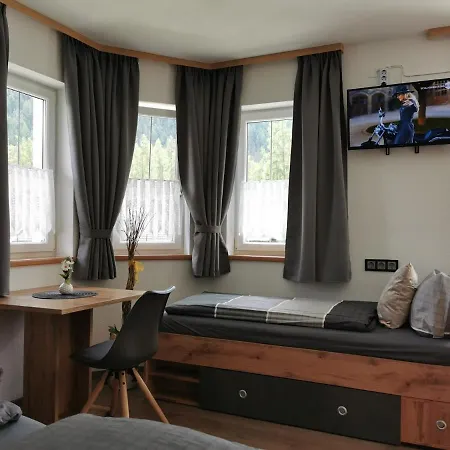 Apartment Frischmann *